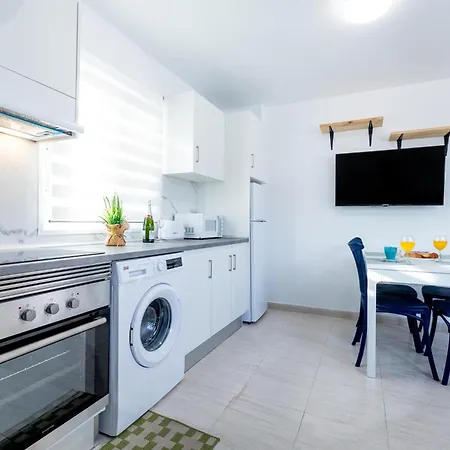 1l. Cozy Flores With Pool * Costa Adeje (Tenerife)