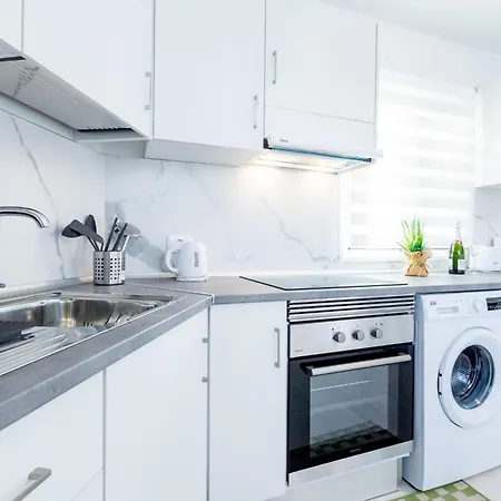 Appartement 1l. Cozy Flores With Pool Costa Adeje (Tenerife)